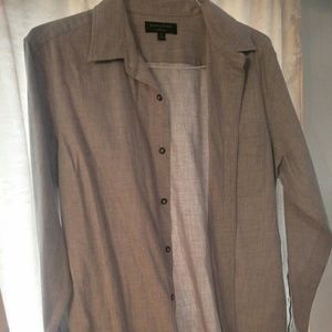 Men's Button Shirt Size Medium